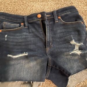 Distressed shorts